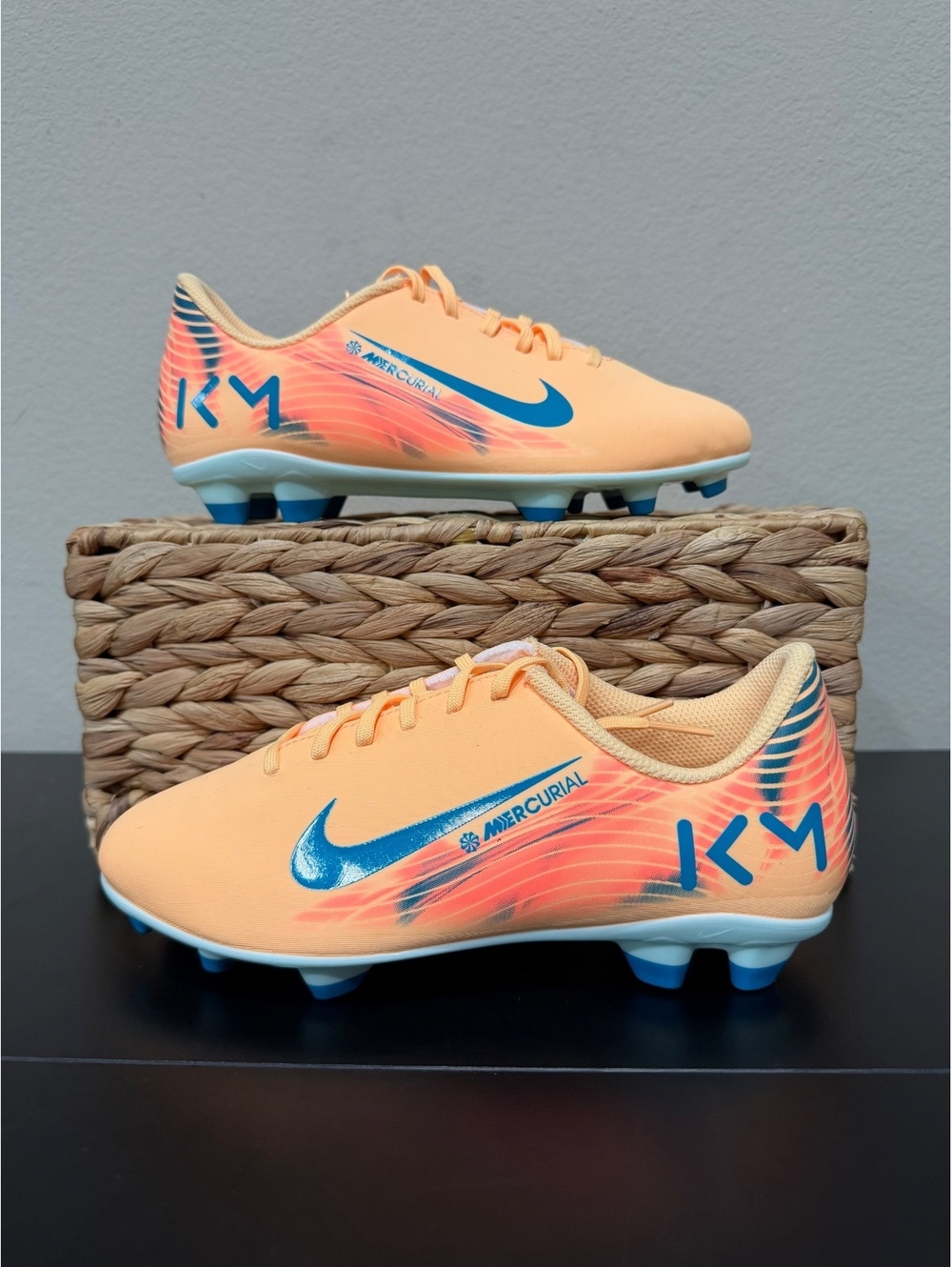 Size 4.5Y - Nike Kids Mercurial Vapor 16 Club Soccer Cleat “Melon Tint”